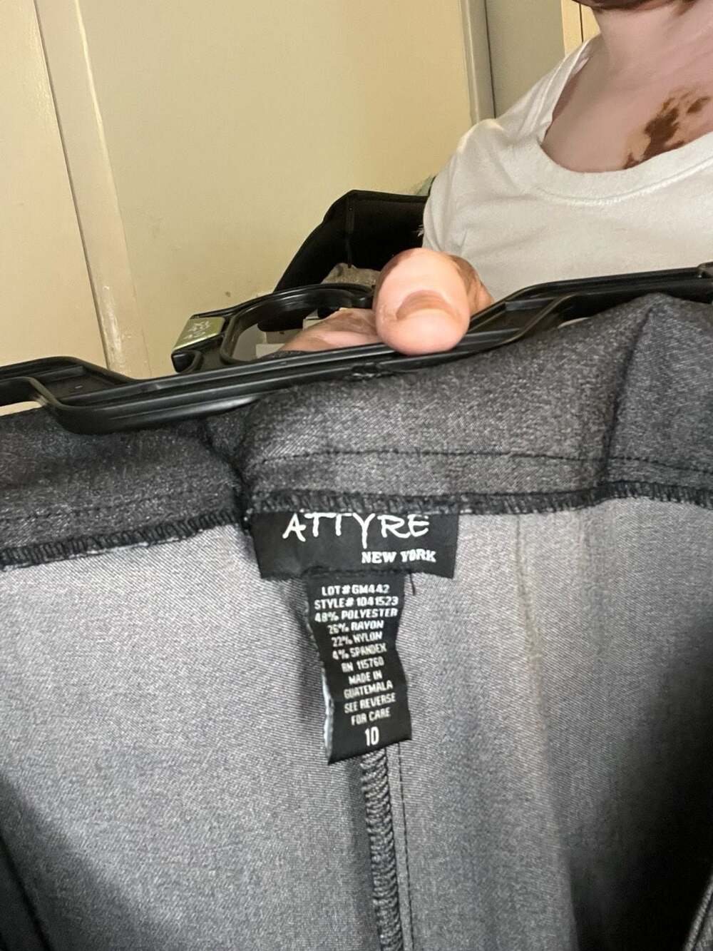 ATTYRE New York Women's Size 10 Gray Slim Fit Pull-On Professional Dress Pants